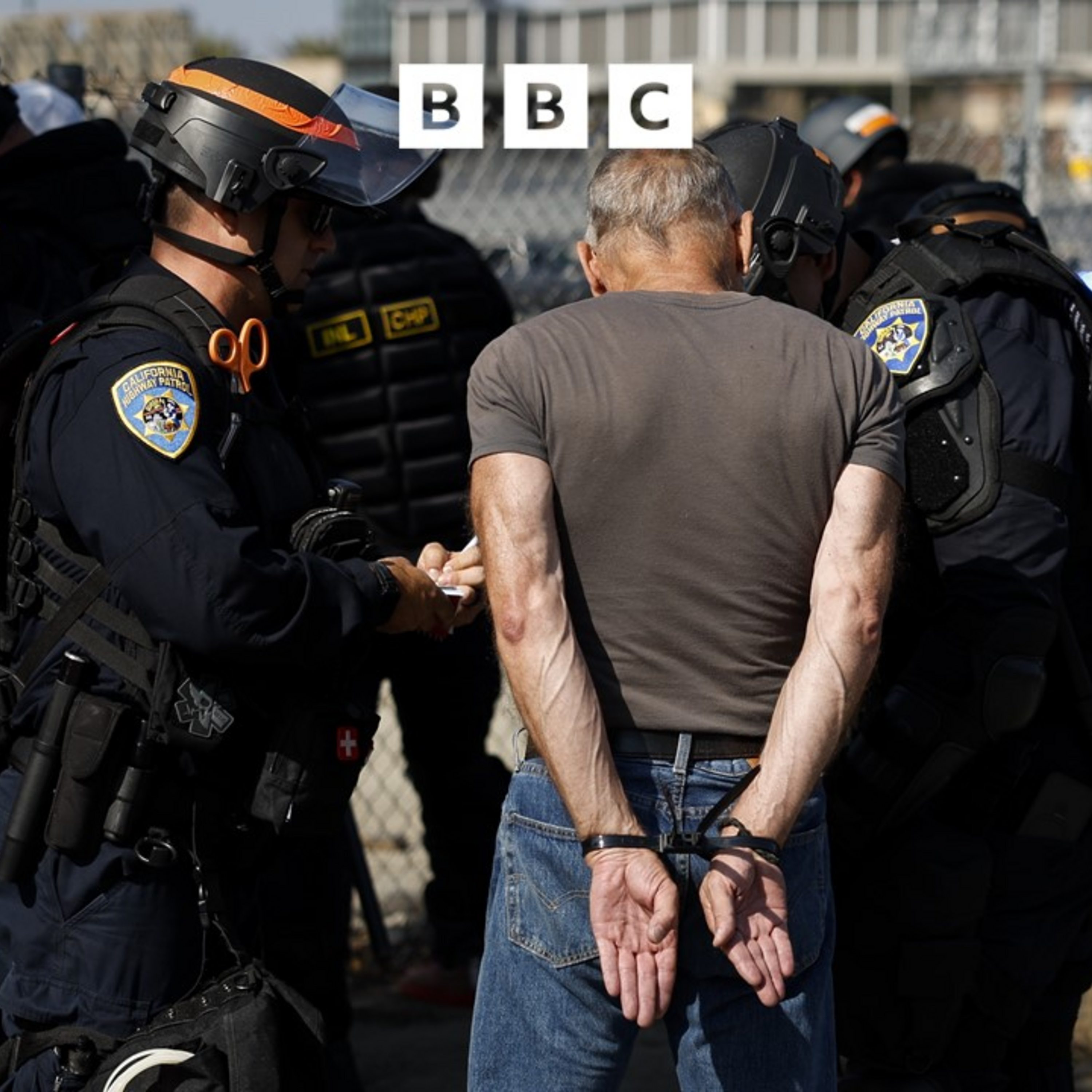 LA protests: Mass arrests after curfew kicks in