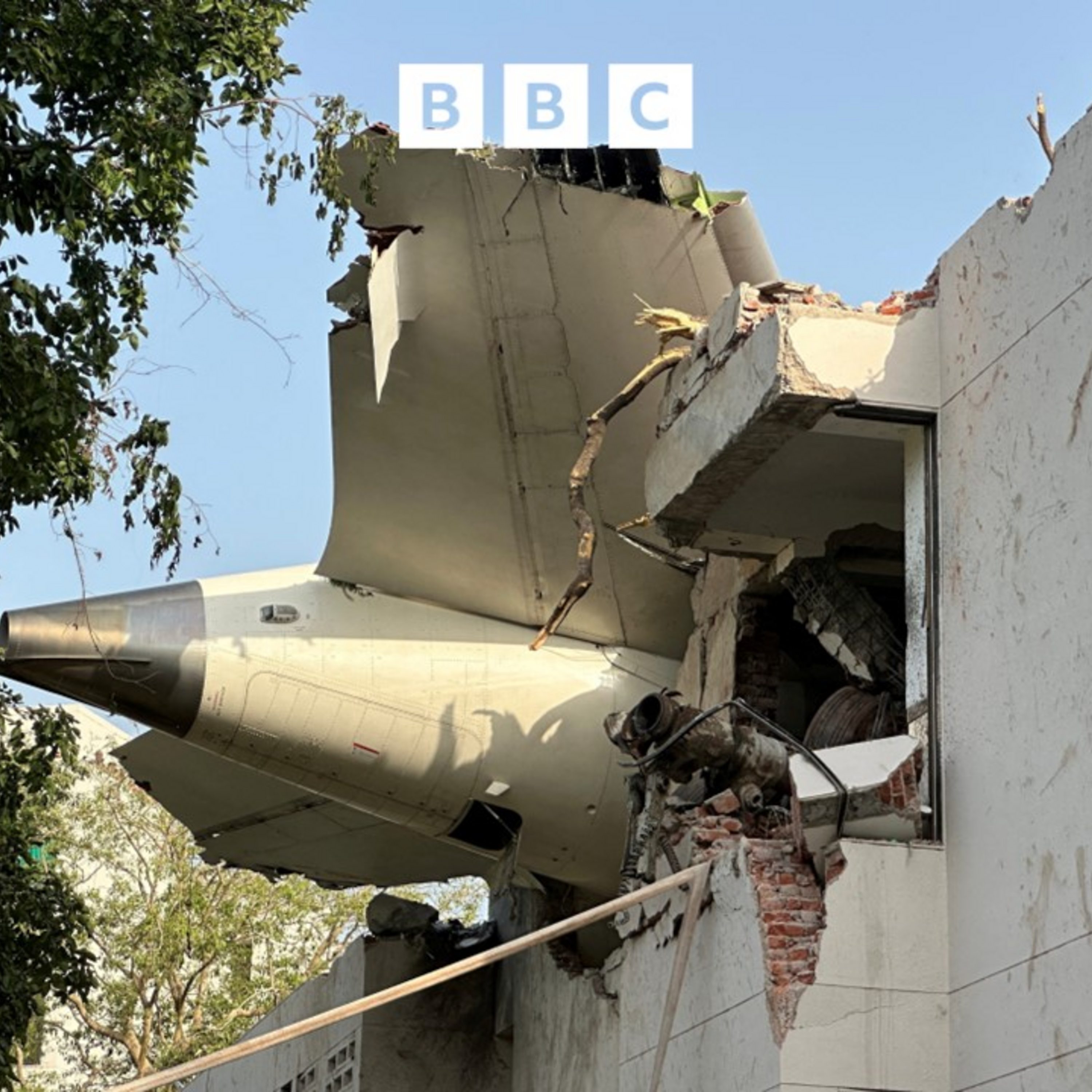 More than 240 people dead in Air India crash
