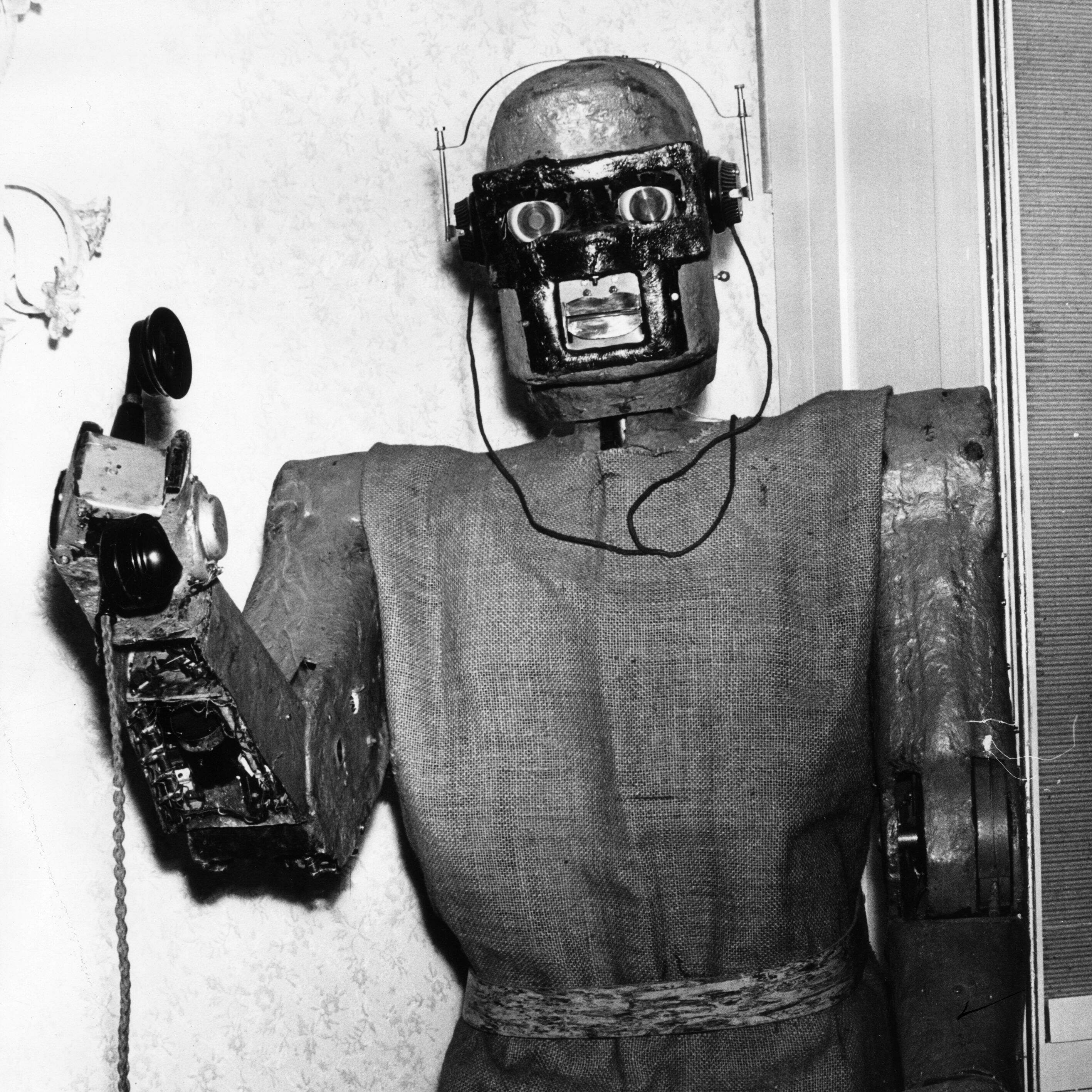 AI Podcast 2.0: The host in the machine by NPR