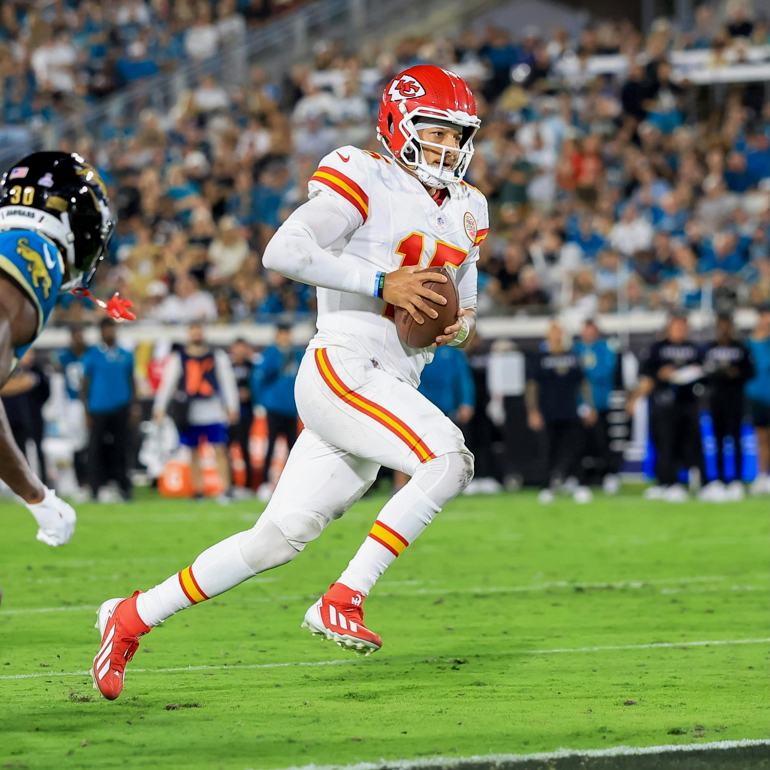 Top Five NFL Games to Watch in Week 6, Why the Jaguars will Fall to Earth with Ben Axelrod, And Steve Smith Sr. on his Hall of Fame Snub by Dan Le Batard, Stugotz