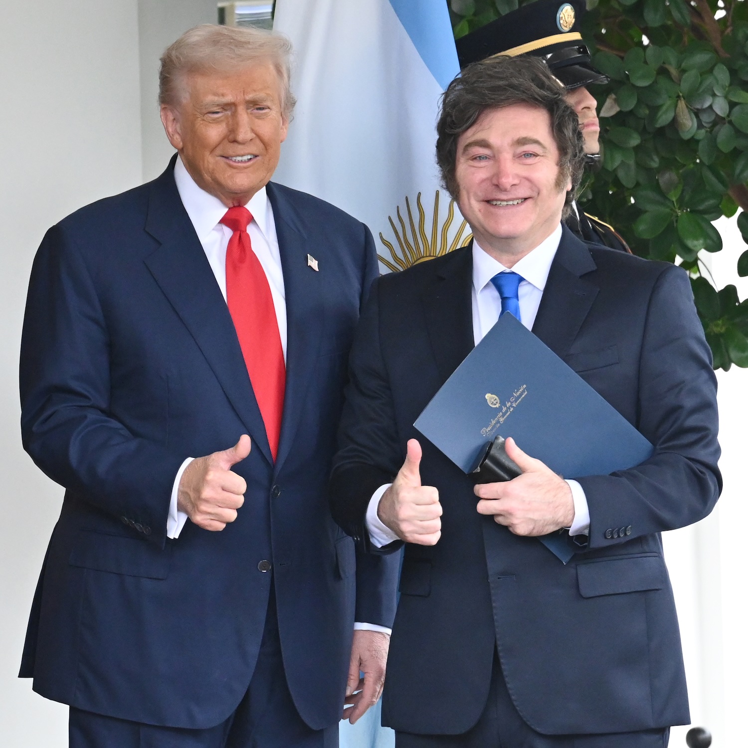 Why Trump is bailing out Argentina for $20 billion by Apple News