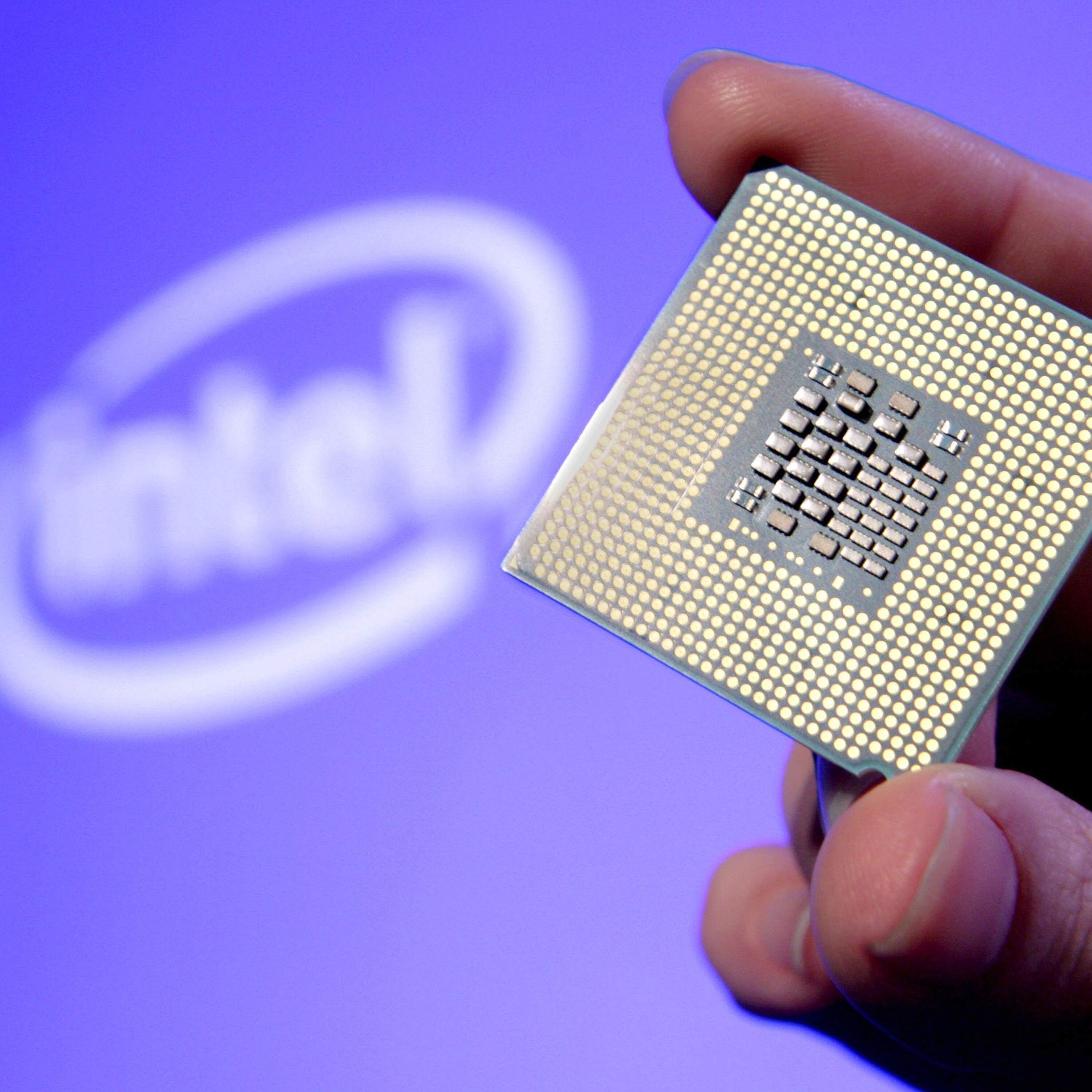 The U.S. now owns a big chunk of Intel. That’s a huge deal. by NPR